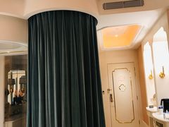 -上海白金汉爵大酒店(大零号湾国际会议中心店)
