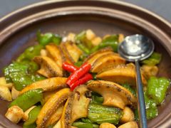 螺丝辣椒炒鲍鱼-鲁采LU STYLE(新天地店)