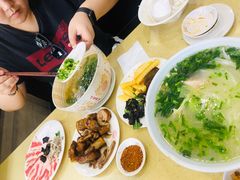 -桥香园云南过桥米线(金马碧鸡店)