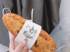 迷你辣香蒜泥法棍-罗森尼娜(德思勤店)