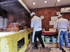 -八一路好吃街(雨田商务大厦店)