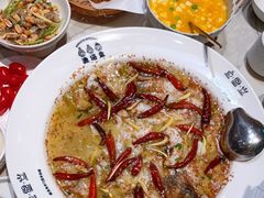 -渔语鱼酸菜鱼新川菜(来福士店)