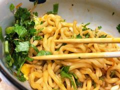 葱油溏心拌面-面乙新派手擀面(大悦城店)