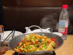 -东口码头·烧鸽子·鱼头泡饼·地方菜(金鹰悦城店)