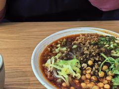 肉沫酸辣粉-花盐街·四川乐山小吃(西单大悦城店)