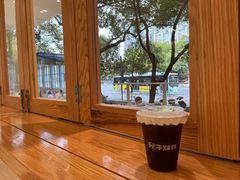 -分子跳动鲜活面包(五一大道店)