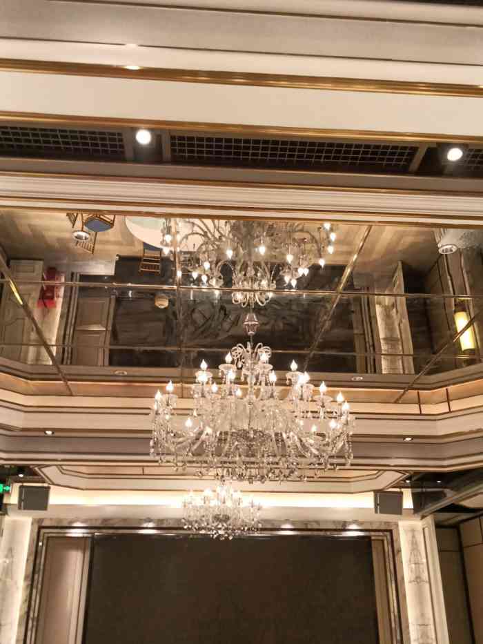 同庆楼(万达广场店)-"万达刚刚开业的时候老公坚持吃的这家,因为.