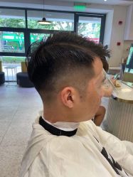 -PE SALON