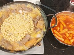 -炙韩料理·部队锅专门店