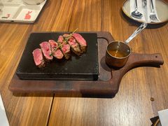 -Erman岩烧牛排(虹桥南丰城店)