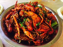 -巴厘龙虾·榜首油焖大虾(音乐学院·沿江酒馆店)