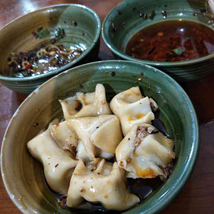 铜锅面-"路口比较好找,位置不多,炒菜神速啊,味道."-大众点评移动版