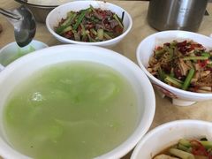 -红色湘菜馆(春风店)