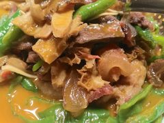 浓香辣牛杂-九十九顶毡房(阜石路店)