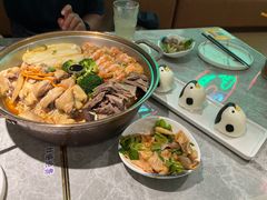 -璞臻汽锅餐厅(南京东路店)