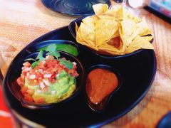 牛油果酱配玉米片-Luchador摔跤手墨西哥餐厅(恒宇广场店)