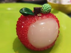 -王府井百货熙地港店