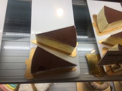 -焙丽拾光(麦凯乐直营店)