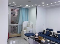 -蕾特恩专业祛痘