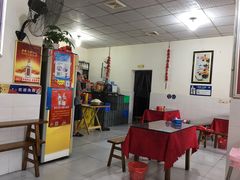 大堂-米二红烧兔(华阳店)
