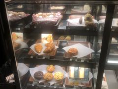 -星巴克臻选(威海威高广场店)