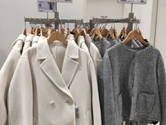 -优衣库(上海金桥国际商业广场店)