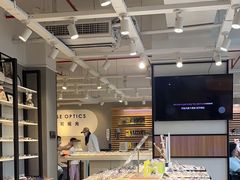 -瑞司视光眼镜·蔡司战略合作眼镜店(新街口店)