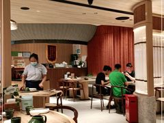 大堂-云海肴云南菜(浦江欢乐颂店)