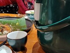 -老滇山寨•云南特色菜•地方菜•民族风情歌舞表演(金碧店)