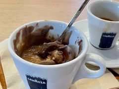 -LAVAZZA拉瓦萨咖啡(中航城君尚购物中心店)