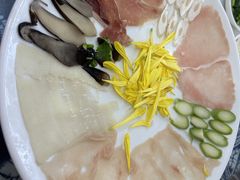 -桥香园过桥米线(国贸店)