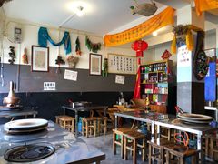 大堂-老姐石板烧烤+铜炭火锅(总店)