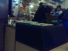 -德克士(通宝路店)