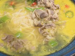 -清真·卡德尔大叔新疆主题餐厅(龙汇路店)