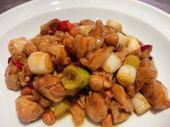 -闫府私房菜·百年鲁菜(恒隆店)