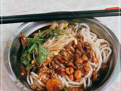 -灵山卢梅燕粉店