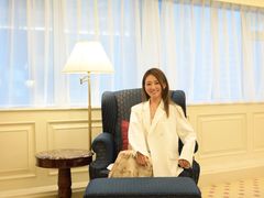 -深圳富苑皇冠假日套房酒店