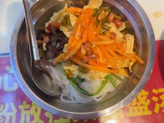 -柳州肥姨妈大骨螺蛳粉(东靖路店)