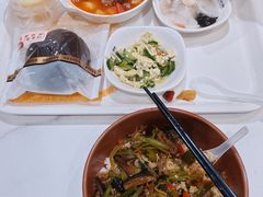 -光明·博海美食花园(上海瑞金医院12号楼店)