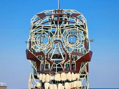 -北戴河碧螺塔海上酒吧公园