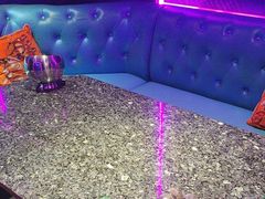 -UK派对KTV(日月广场店)