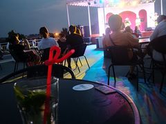 -北戴河碧螺塔海上酒吧公园