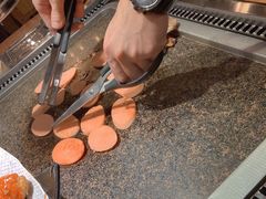 -仨仨米炭火烤肉