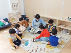 -蒙蒙狮蒙台梭利儿童之家