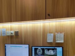 -上海仁爱医院口腔科 · 种植
