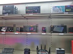 -ROG玩家国度(美罗城店)
