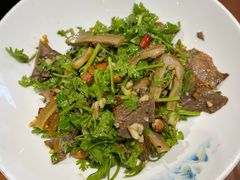 -黄泥岗·地道湖北菜(奥特莱斯店)