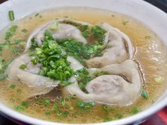 特色酒香纯肉大馄饨-逸桂禾面馆