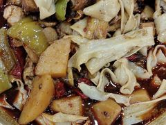 -牛一嘴·兰州牛肉面·大盘鸡(财富中心店)