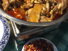 -昱龙大盆牛蛙馆(三兴街总店)